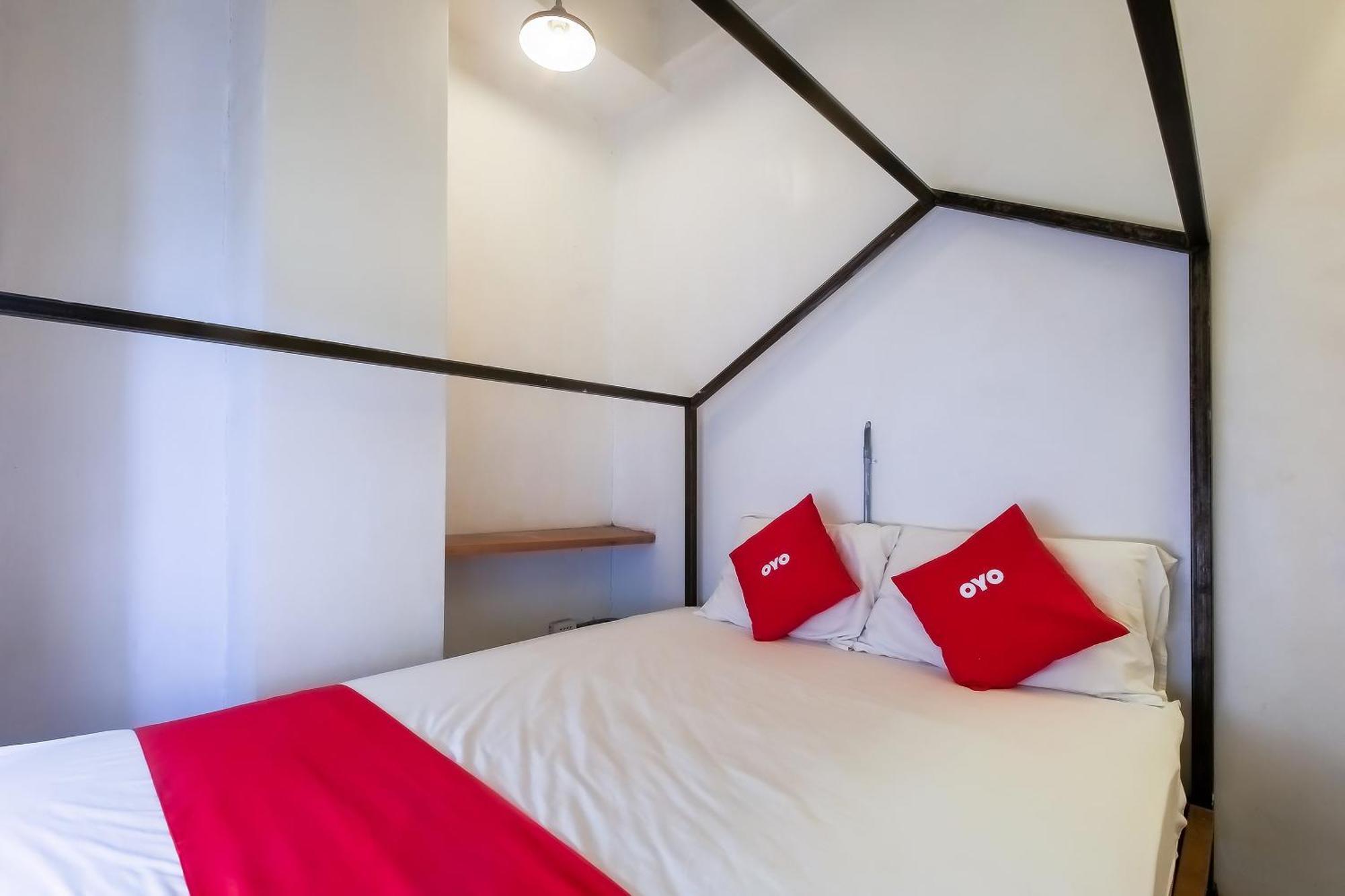 Spot On Junction Hostel ماكاتي المظهر الخارجي الصورة
