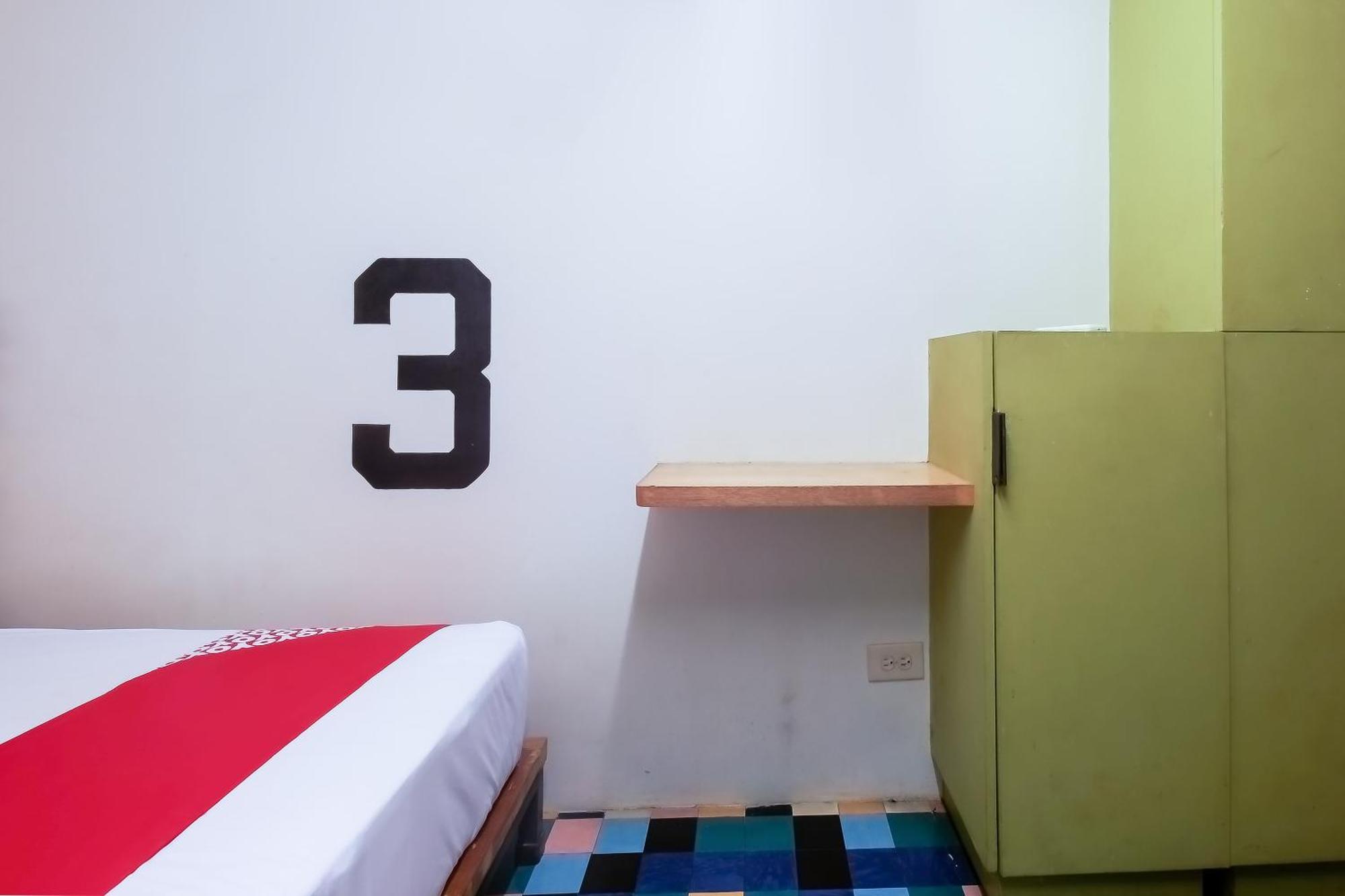 Spot On Junction Hostel ماكاتي المظهر الخارجي الصورة