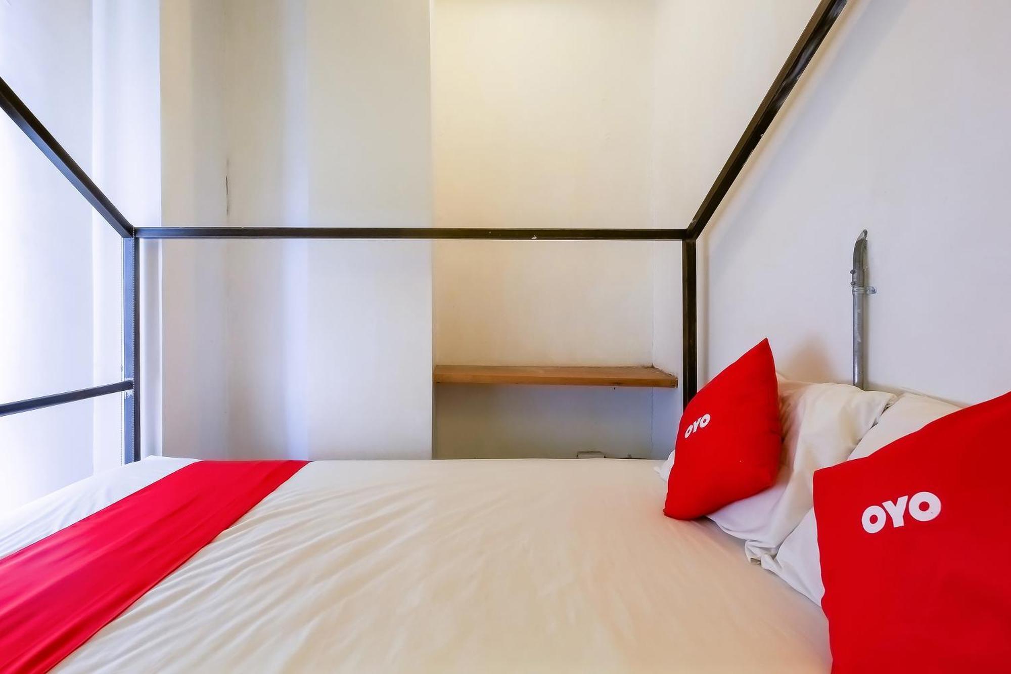 Spot On Junction Hostel ماكاتي المظهر الخارجي الصورة