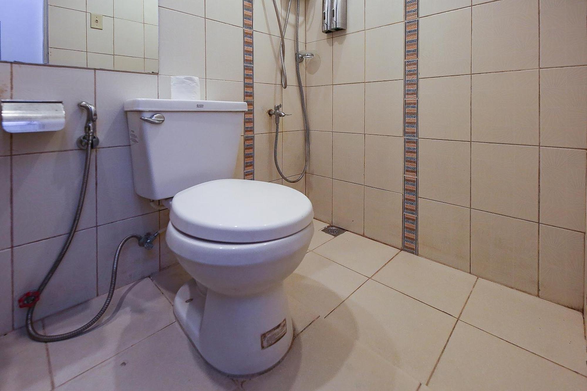Spot On Junction Hostel ماكاتي المظهر الخارجي الصورة