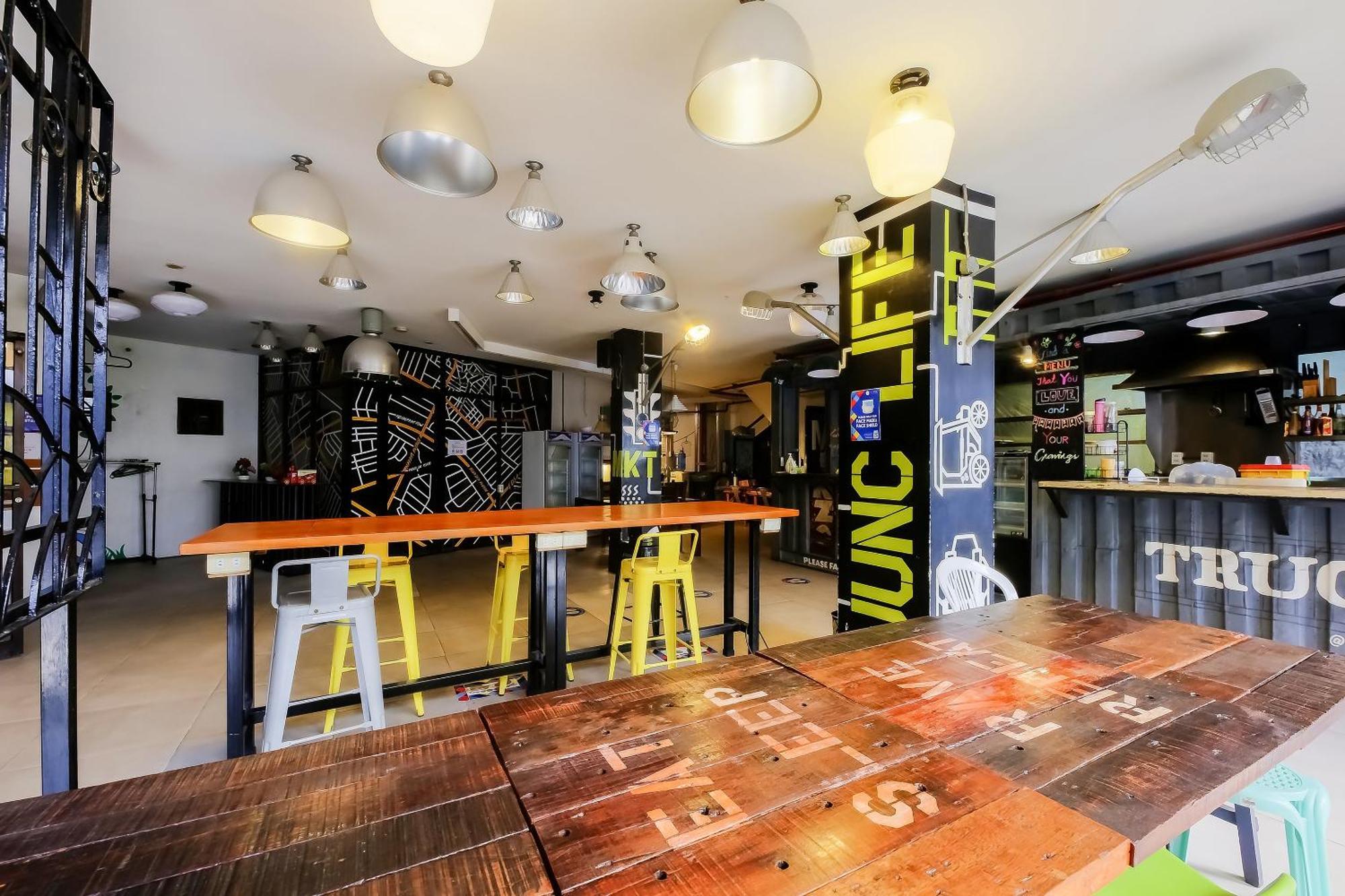 Spot On Junction Hostel ماكاتي المظهر الخارجي الصورة