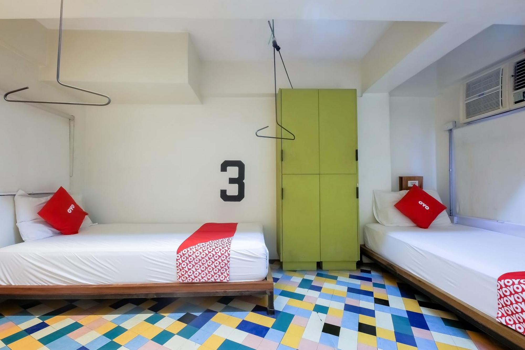 Spot On Junction Hostel ماكاتي المظهر الخارجي الصورة