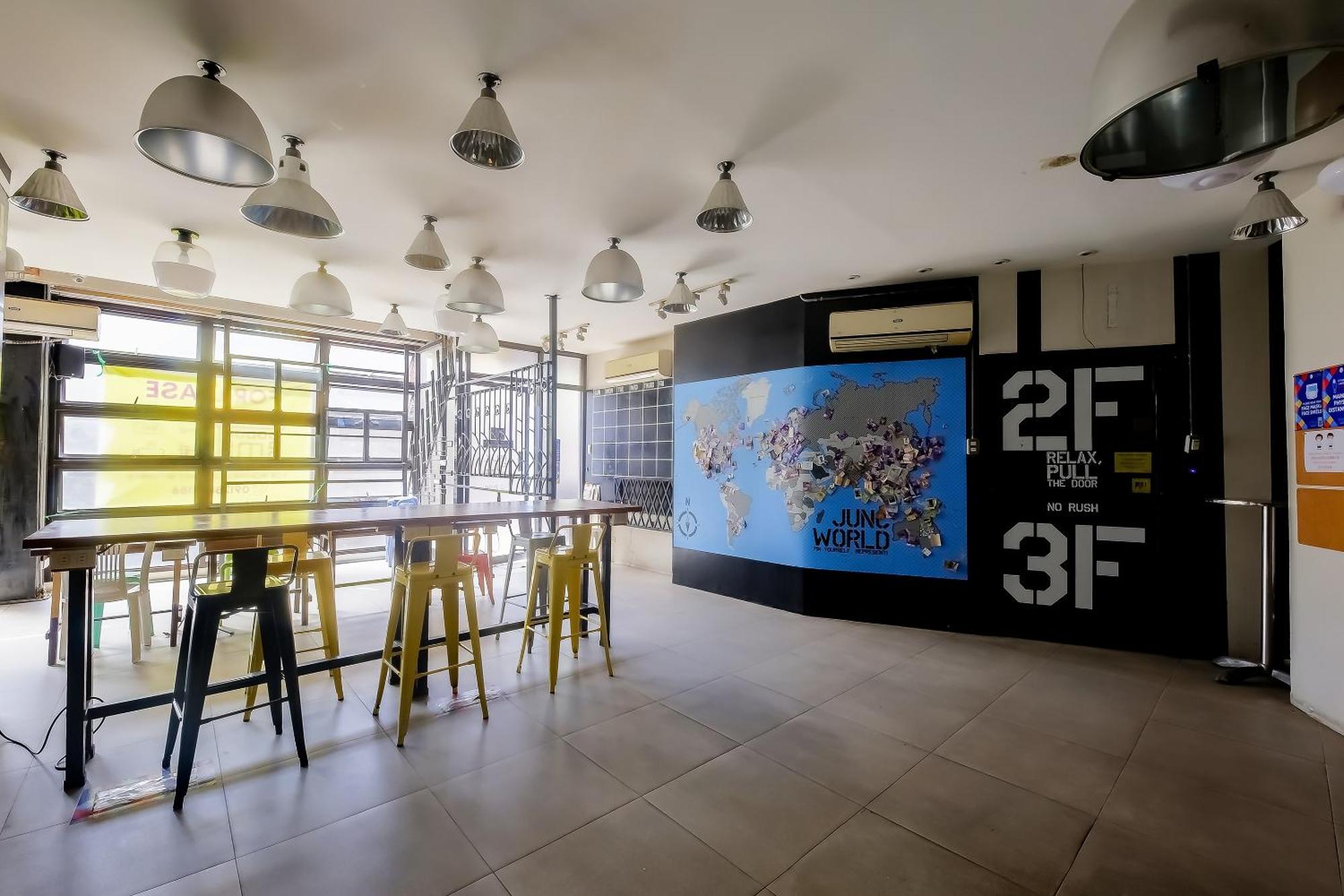 Spot On Junction Hostel ماكاتي المظهر الخارجي الصورة