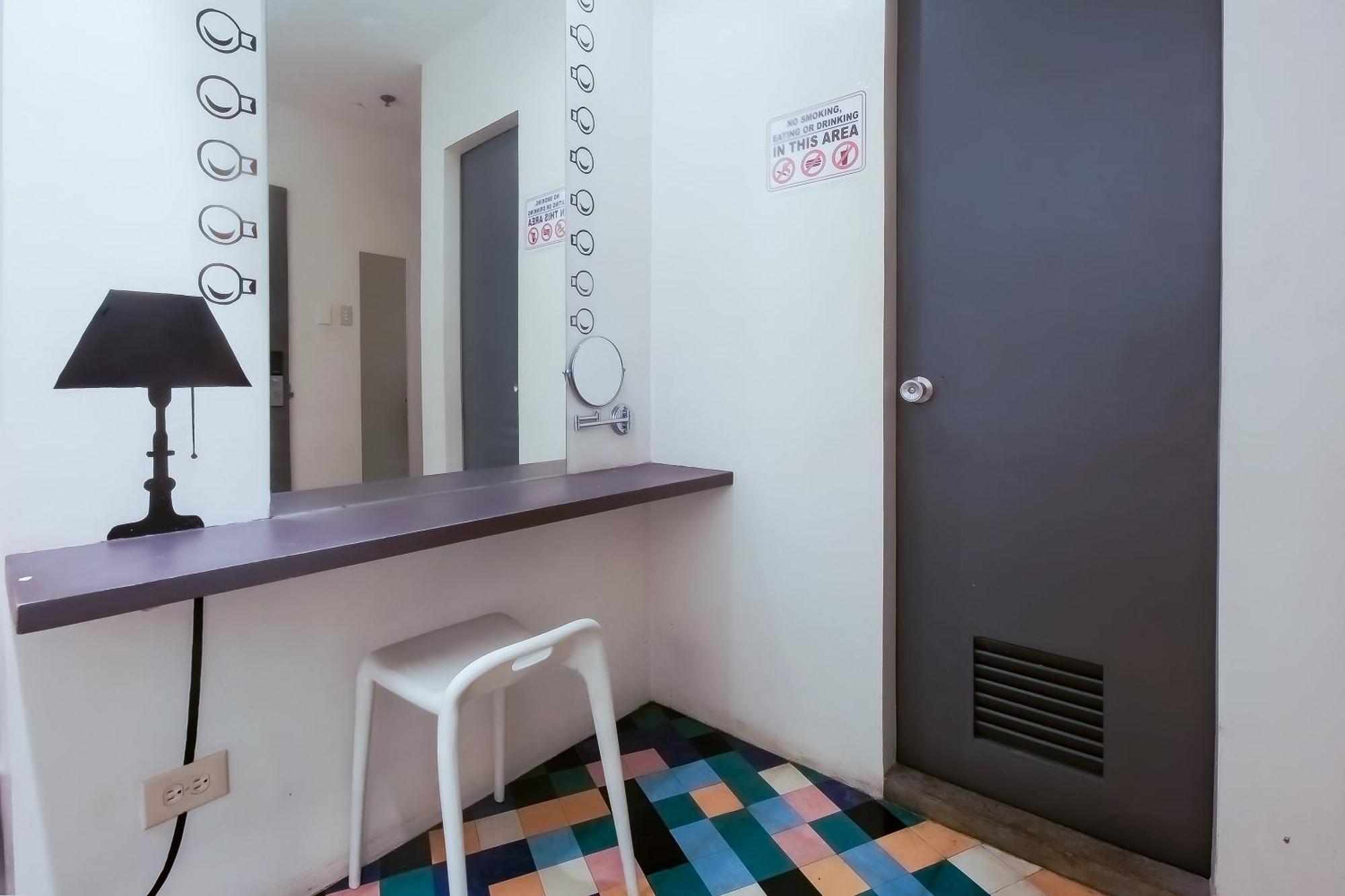 Spot On Junction Hostel ماكاتي المظهر الخارجي الصورة