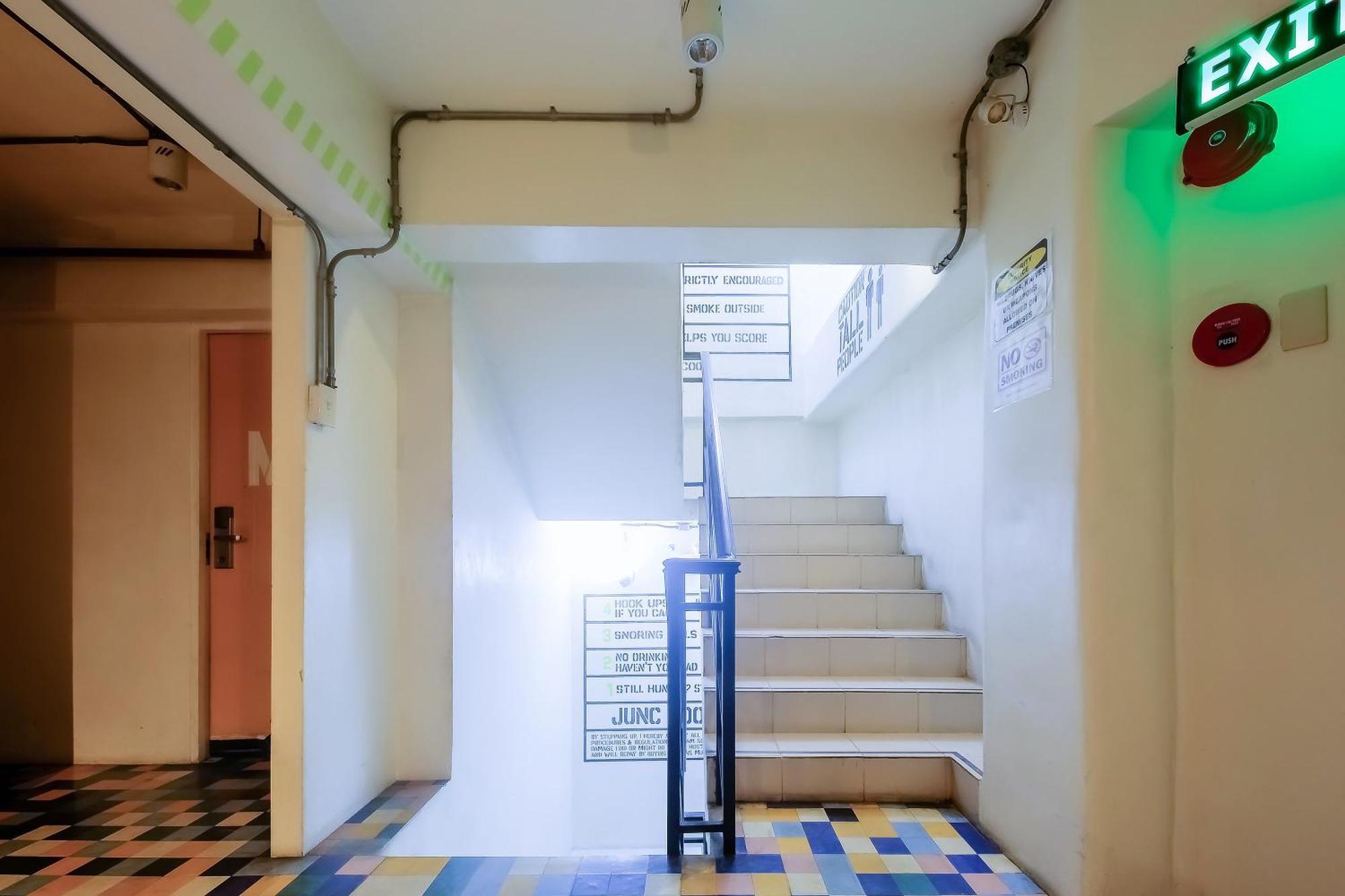 Spot On Junction Hostel ماكاتي المظهر الخارجي الصورة