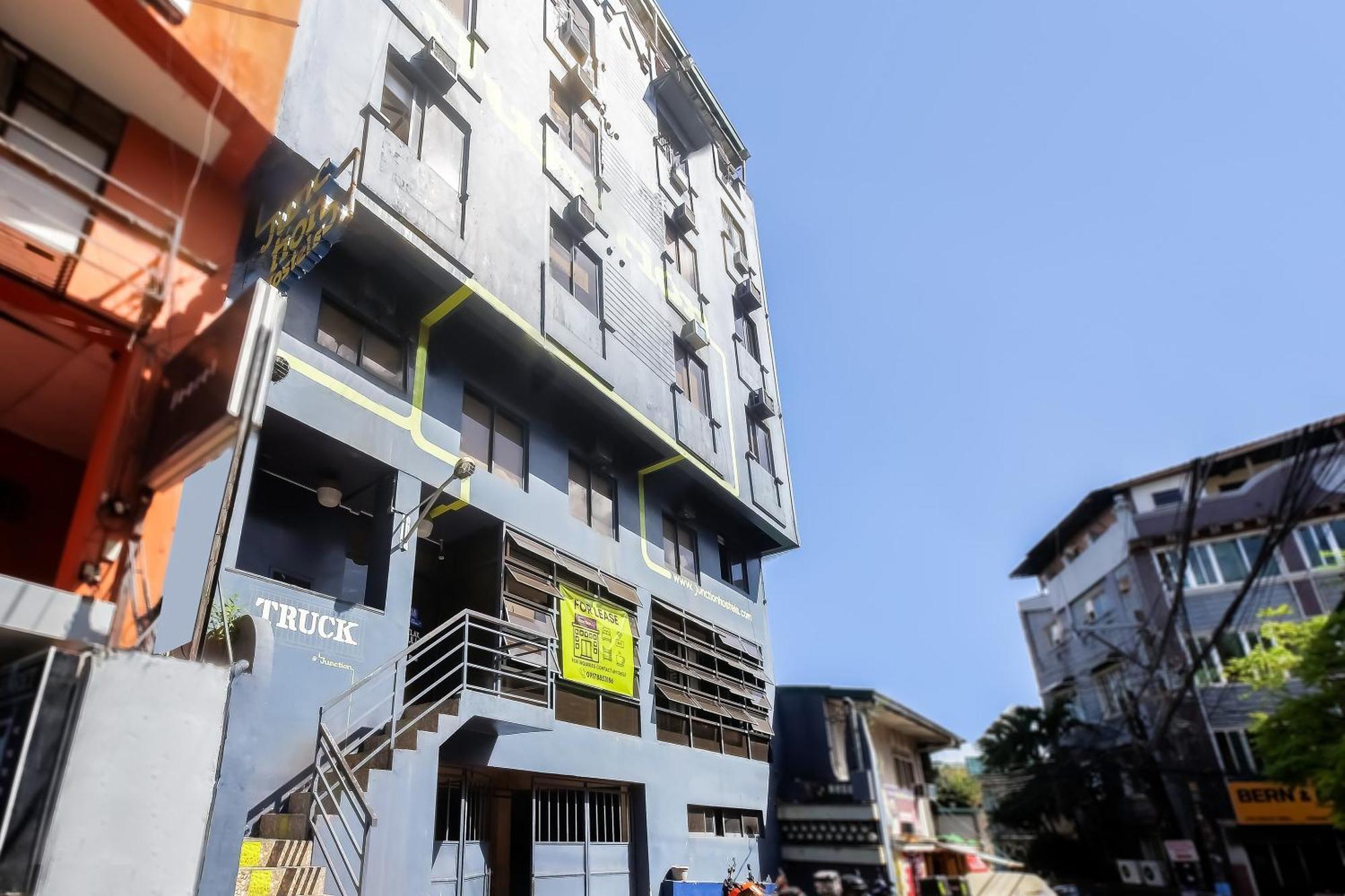 Spot On Junction Hostel ماكاتي المظهر الخارجي الصورة