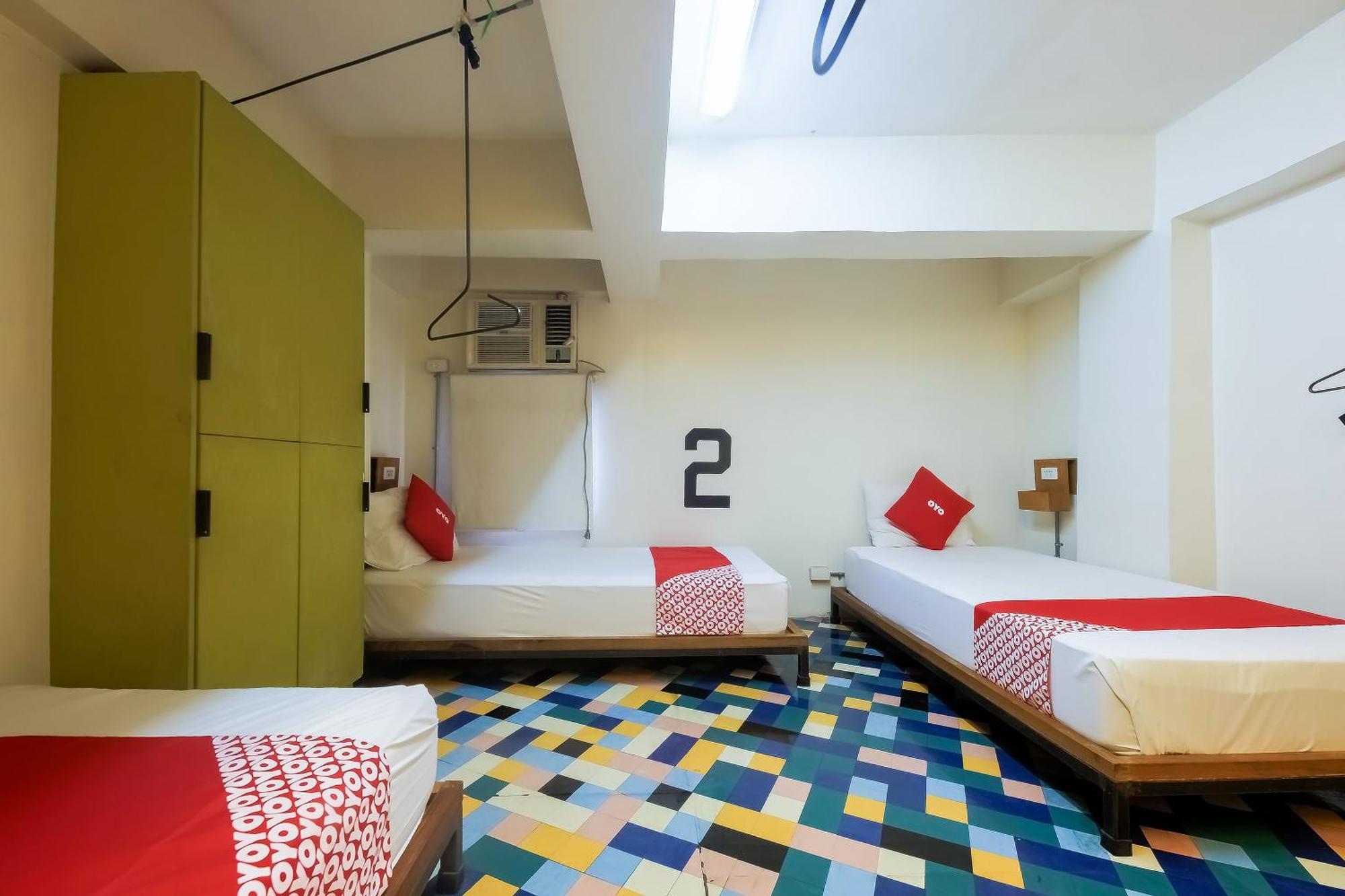 Spot On Junction Hostel ماكاتي المظهر الخارجي الصورة