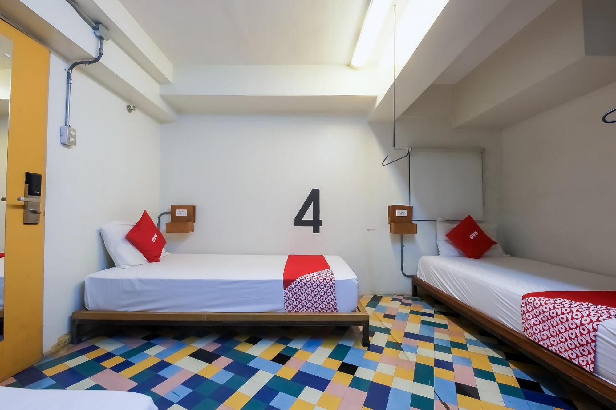Spot On Junction Hostel ماكاتي المظهر الخارجي الصورة