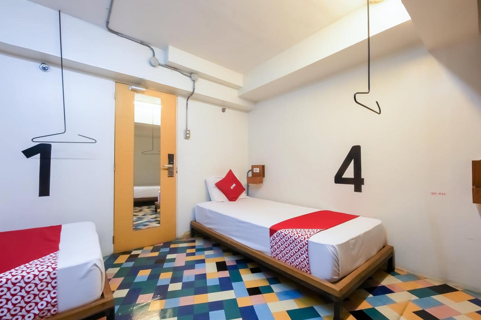 Spot On Junction Hostel ماكاتي المظهر الخارجي الصورة