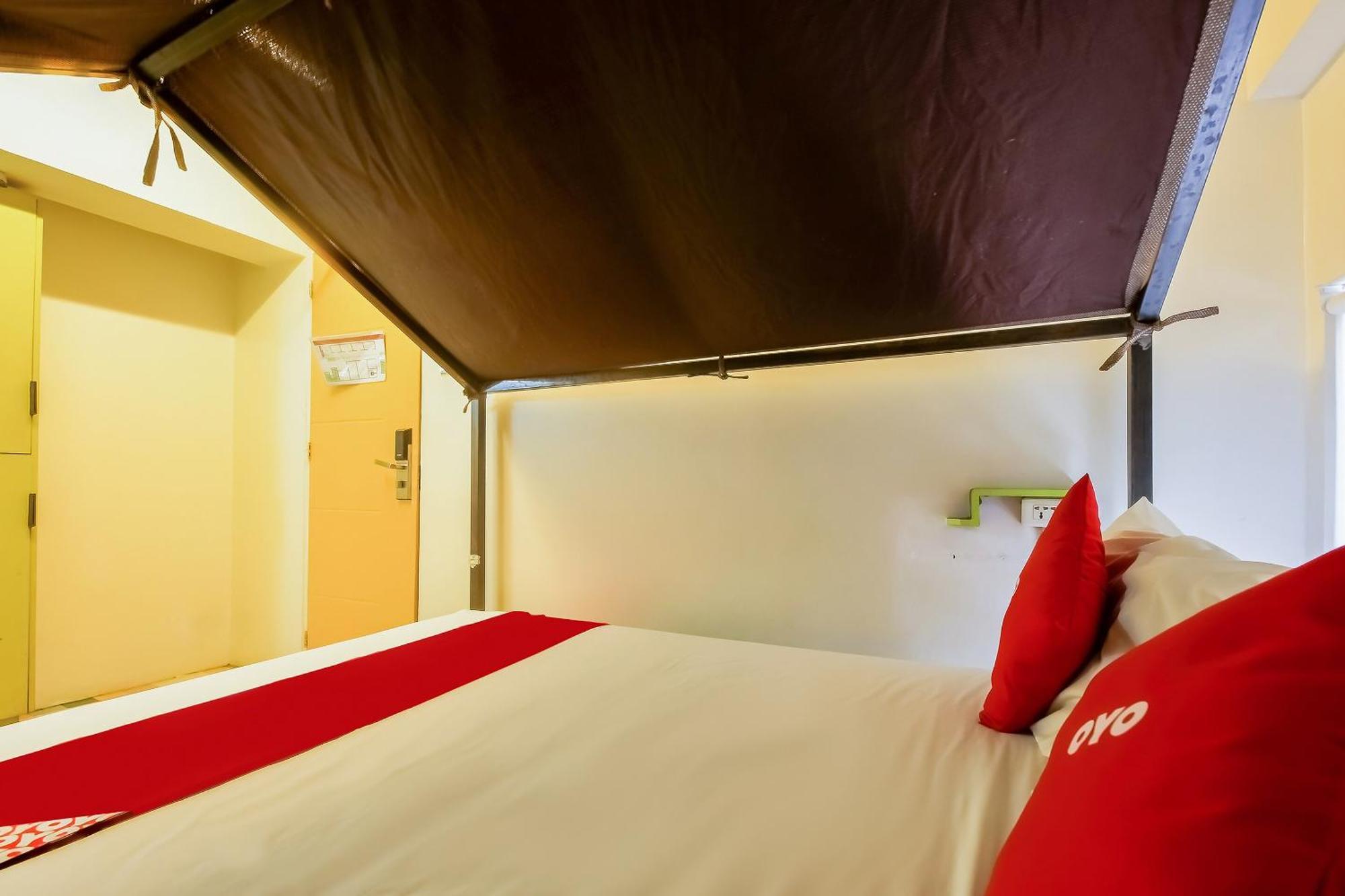 Spot On Junction Hostel ماكاتي المظهر الخارجي الصورة