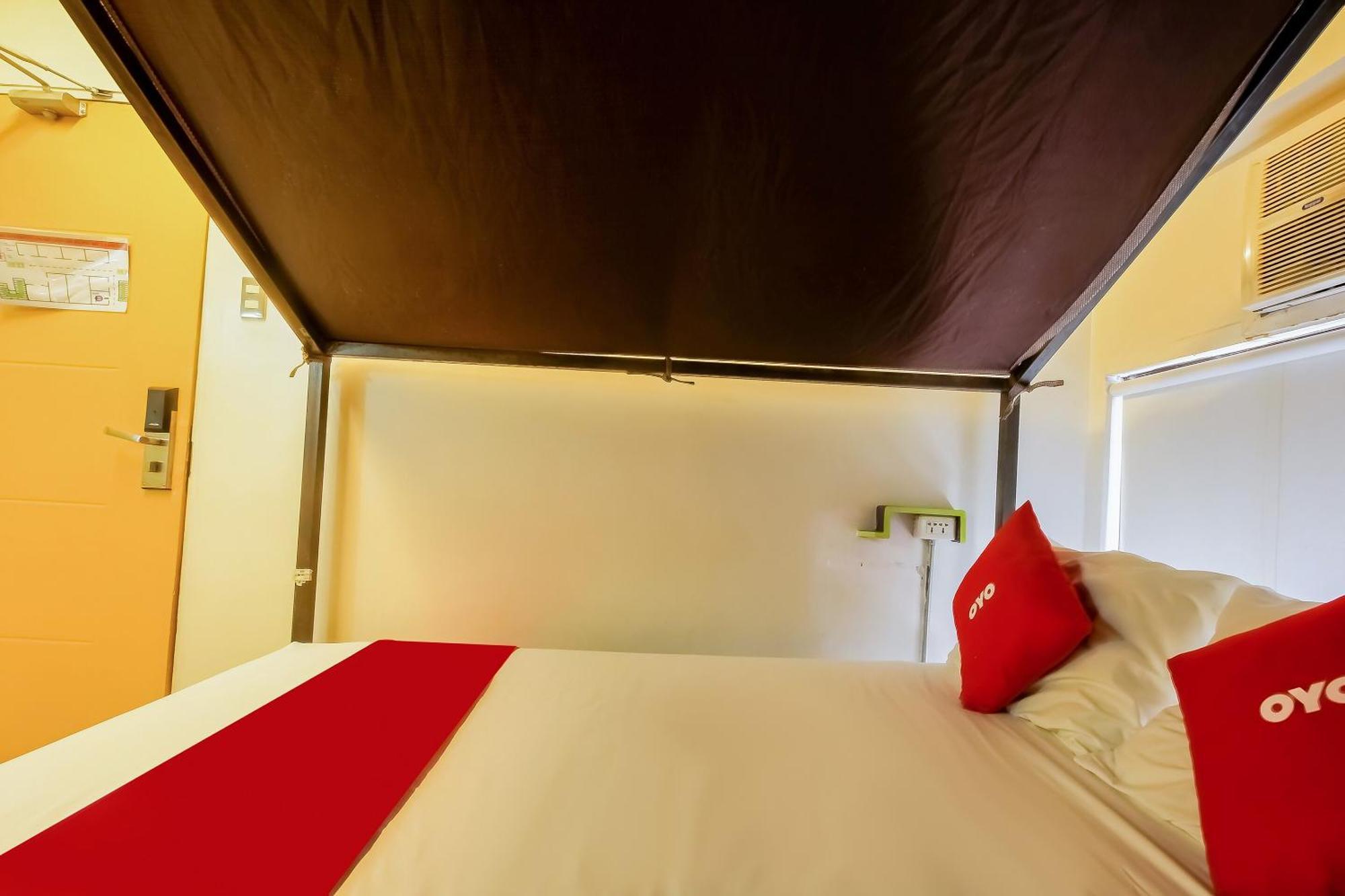 Spot On Junction Hostel ماكاتي المظهر الخارجي الصورة